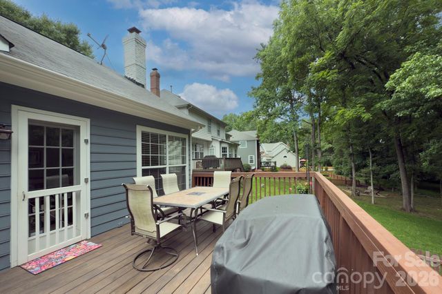 6113 Oxwynn Lane, Charlotte, NC 28270