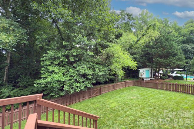6113 Oxwynn Lane, Charlotte, NC 28270