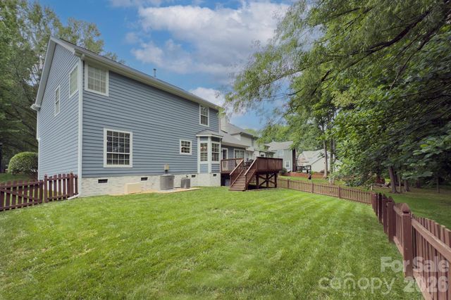 6113 Oxwynn Lane, Charlotte, NC 28270