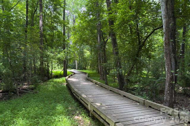 6113 Oxwynn Lane, Charlotte, NC 28270