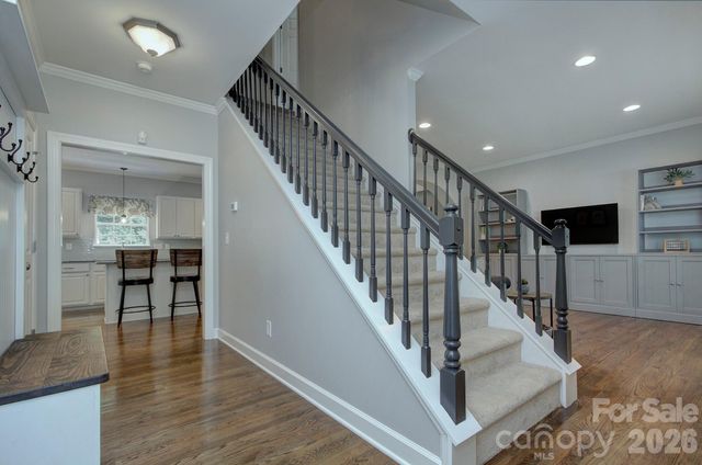 6113 Oxwynn Lane, Charlotte, NC 28270