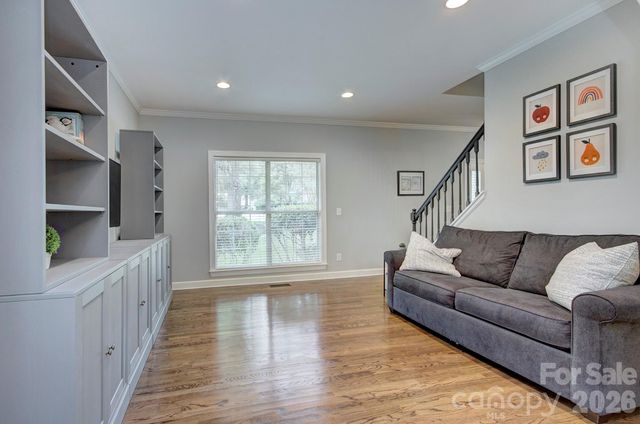 6113 Oxwynn Lane, Charlotte, NC 28270