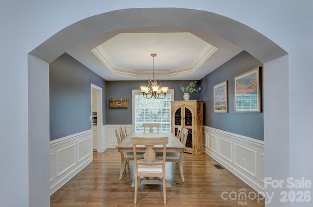 6113 Oxwynn Lane, Charlotte, NC 28270