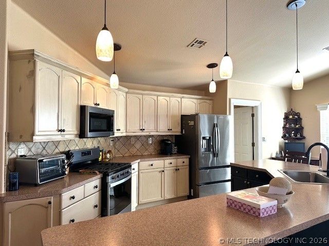 69935 S 340 Avenue, Wagoner, OK 74467