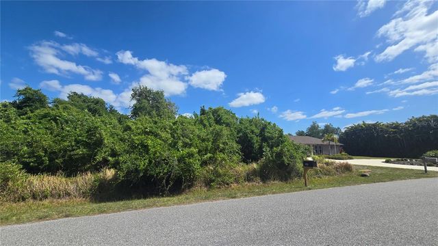 GALE STREET, Englewood, FL 34223