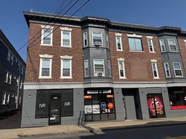 1493 N Shore Rd, Revere, MA 02151