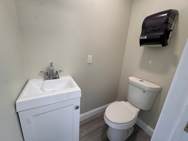 1493 N Shore Rd, Revere, MA 02151