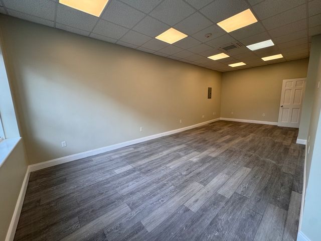 1493 N Shore Rd, Revere, MA 02151