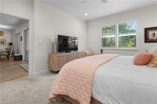 2280 Priory LN # 1106, Naples, FL 34120