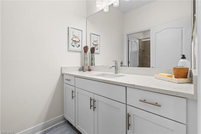 2280 Priory LN # 1106, Naples, FL 34120