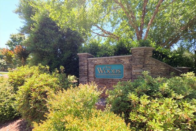 119 Woods Drive, West Union, SC 29696