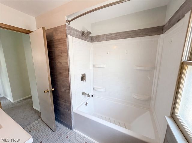 13606 Carpenter Road, Cleveland, OH 44125