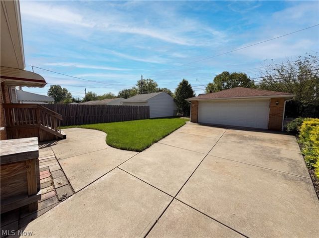 13606 Carpenter Road, Cleveland, OH 44125