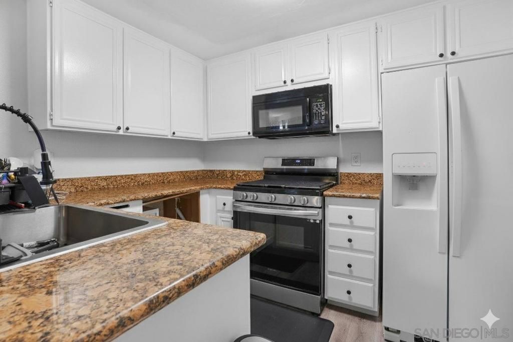 3065 Charwood Ct, Spring Valley, CA 91978