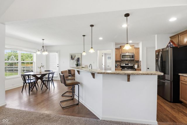 2946 S Colton Road, New Palestine, IN 46163