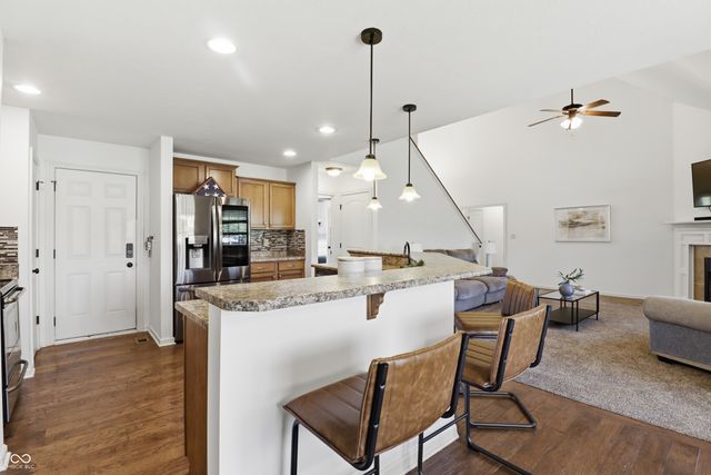 2946 S Colton Road, New Palestine, IN 46163