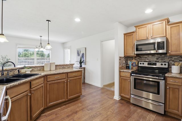 2946 S Colton Road, New Palestine, IN 46163