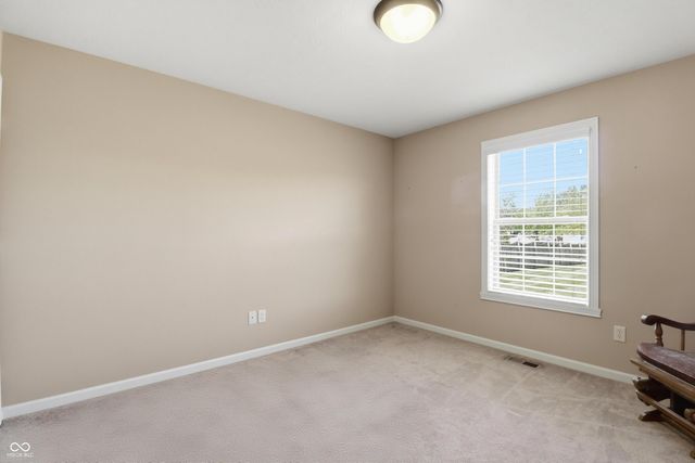 2946 S Colton Road, New Palestine, IN 46163