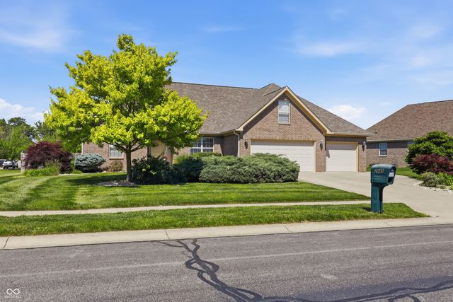 2946 S Colton Road, New Palestine, IN 46163