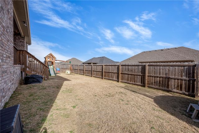 530 Captain Stockton Street, Prairie Grove, AR 72753