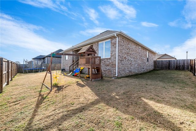 530 Captain Stockton Street, Prairie Grove, AR 72753