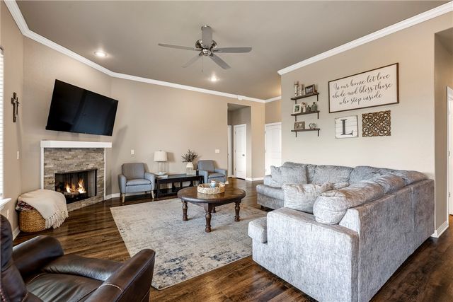 530 Captain Stockton Street, Prairie Grove, AR 72753