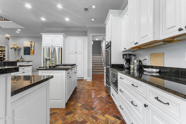 2490 Castille Place, Biloxi, MS 39531