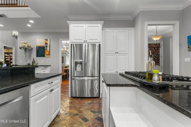 2490 Castille Place, Biloxi, MS 39531