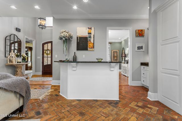 2490 Castille Place, Biloxi, MS 39531