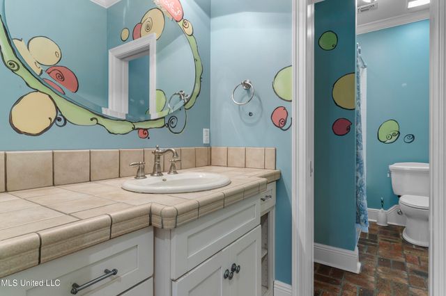 2490 Castille Place, Biloxi, MS 39531