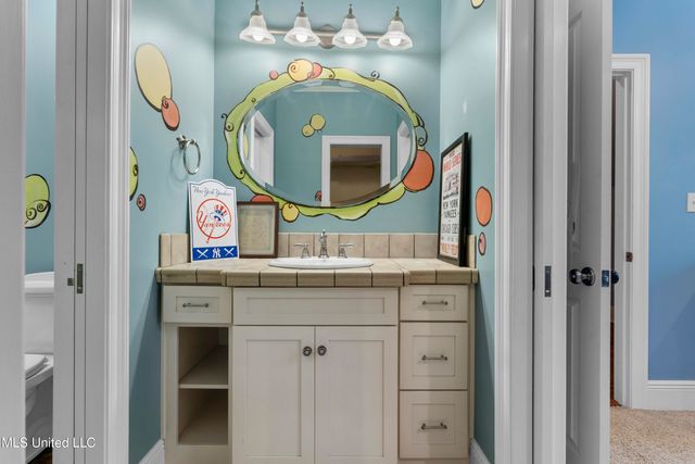 2490 Castille Place, Biloxi, MS 39531