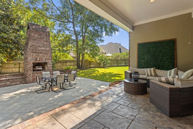 2490 Castille Place, Biloxi, MS 39531