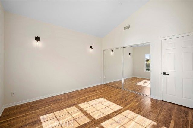 415 E Dryden 108, Glendale, CA 91207