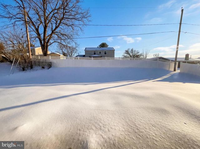 15717 PRESSWICK LN, Bowie, MD 20716