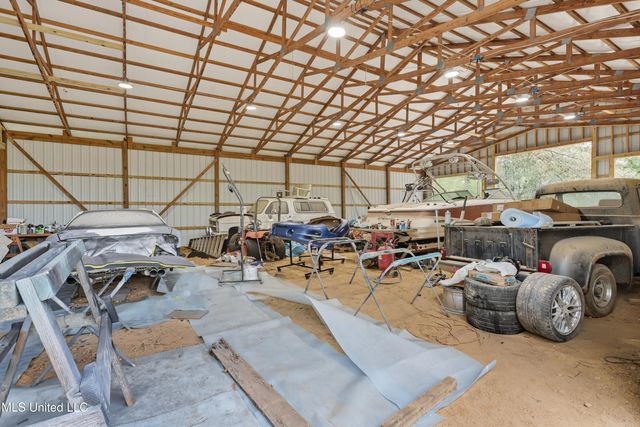 108 Wynndale Lake Road, Terry, MS 39170