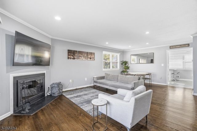 575 Grove F-1, Clifton City, NJ 07013