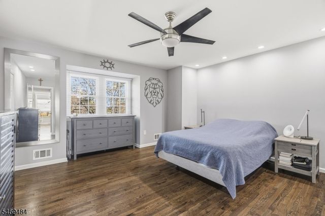 575 Grove F-1, Clifton City, NJ 07013