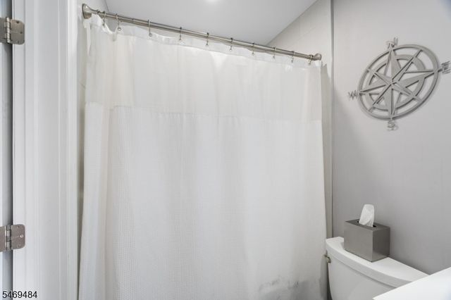 575 Grove F-1, Clifton City, NJ 07013