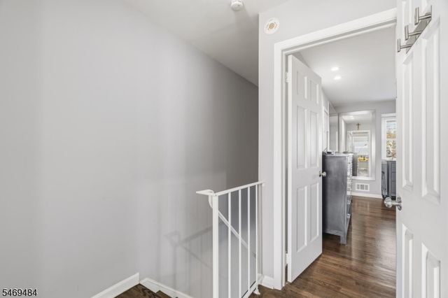 575 Grove F-1, Clifton City, NJ 07013