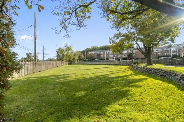 575 Grove F-1, Clifton City, NJ 07013
