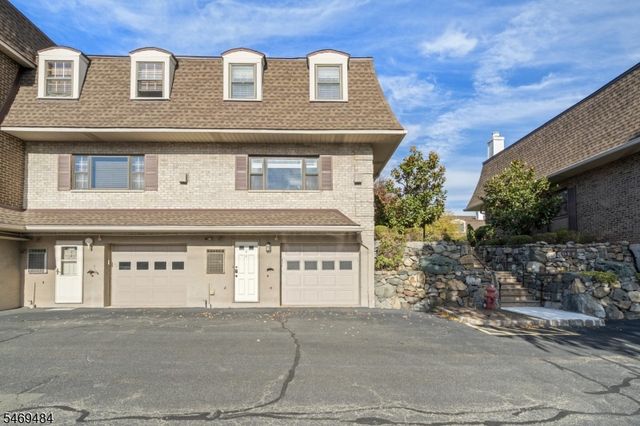 575 Grove F-1, Clifton City, NJ 07013