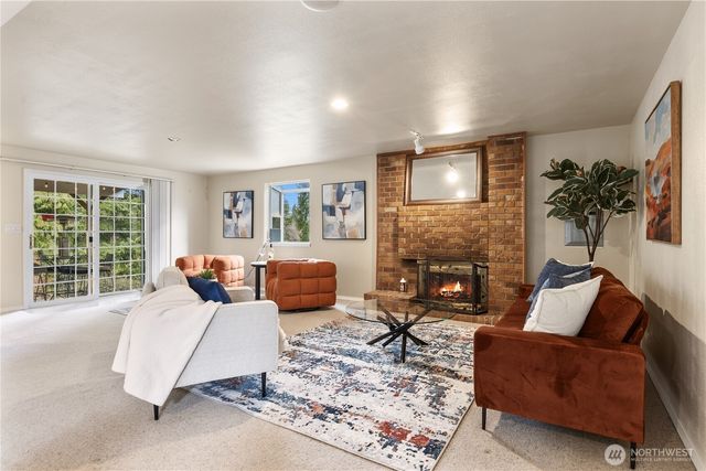 17101 146th Avenue SE, Renton, WA 98058