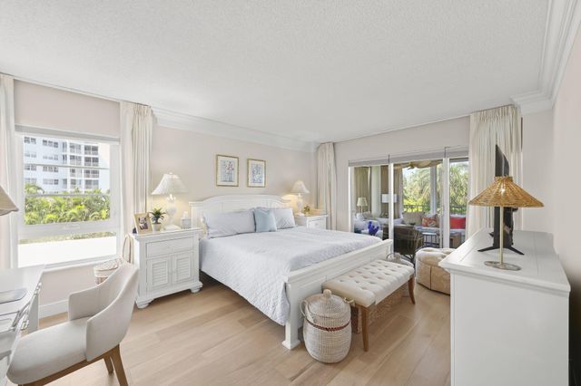 50 East Road 3D, Delray Beach, FL 33483