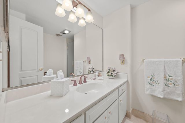 50 East Road 3D, Delray Beach, FL 33483