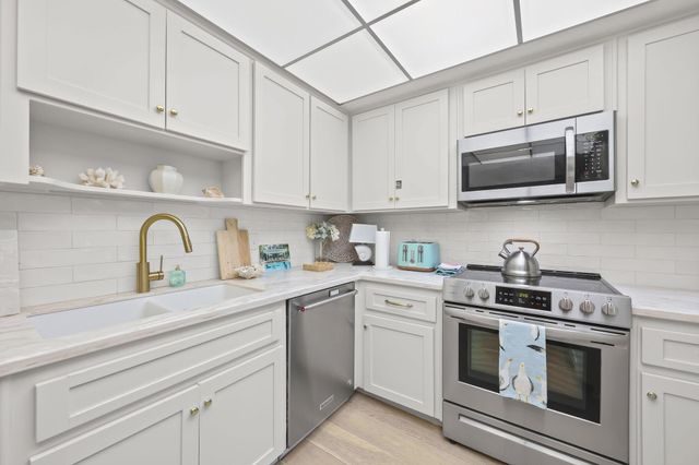 50 East Road 3D, Delray Beach, FL 33483