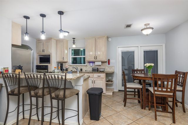 2509 Olympia Drive, Arlington, TX 76013