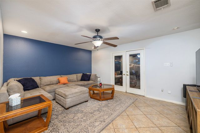 2509 Olympia Drive, Arlington, TX 76013