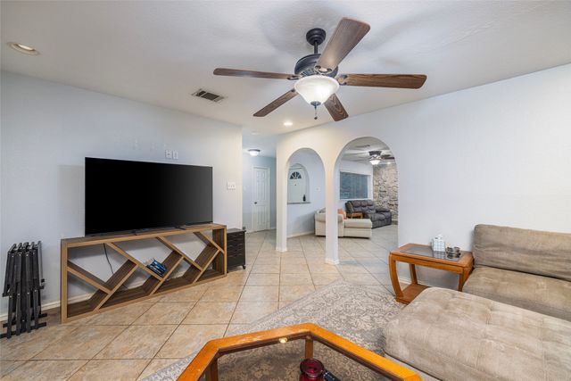 2509 Olympia Drive, Arlington, TX 76013