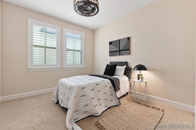 13566 Arroyo Dale Lane, San Diego, CA 92130