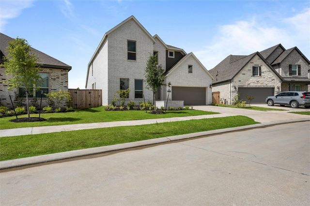 22119 Shrimp Plant Lane, Cypress, TX 77433